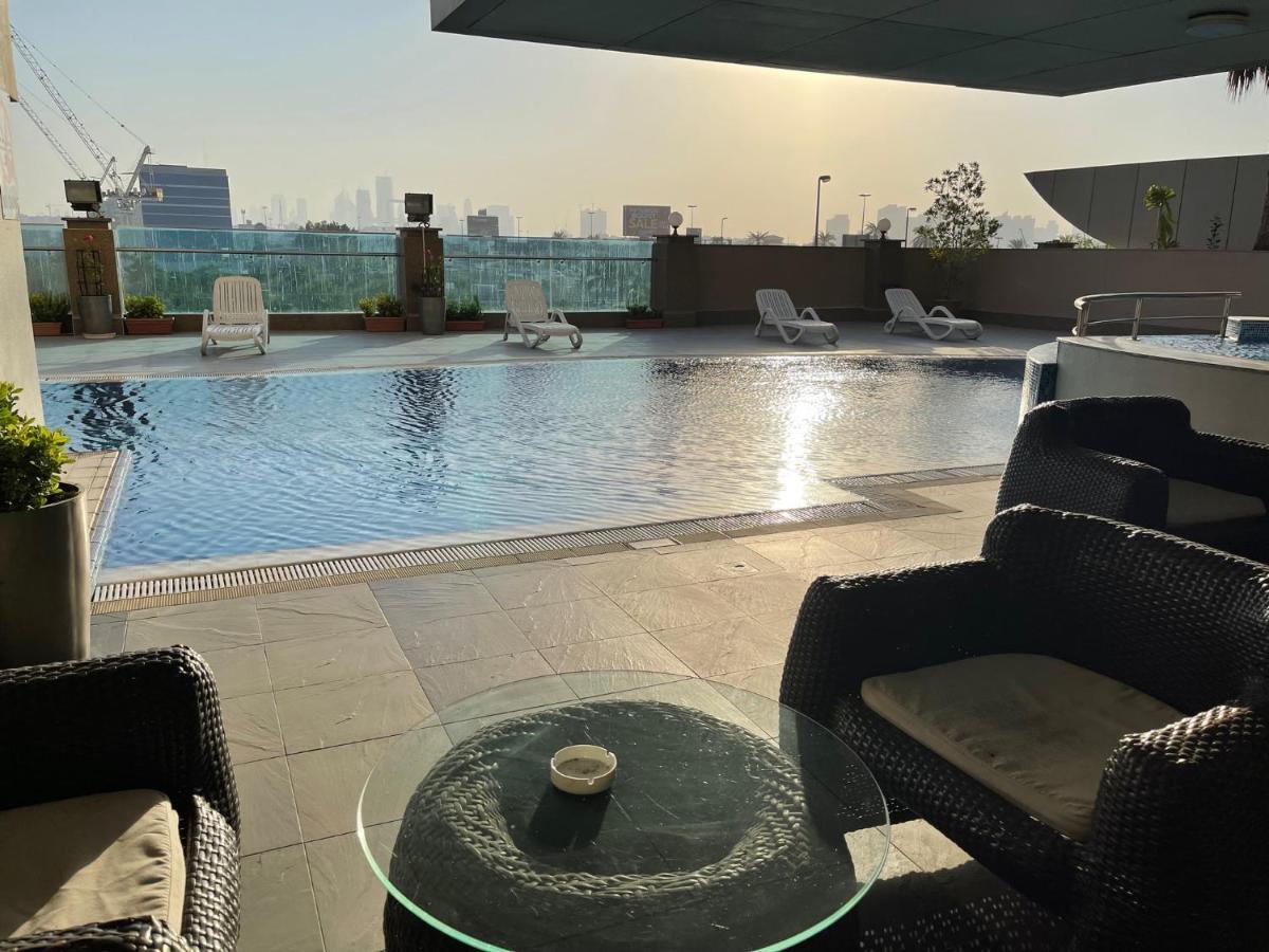 Tulip Creek Hotel Apartments Dubai Dış mekan fotoğraf