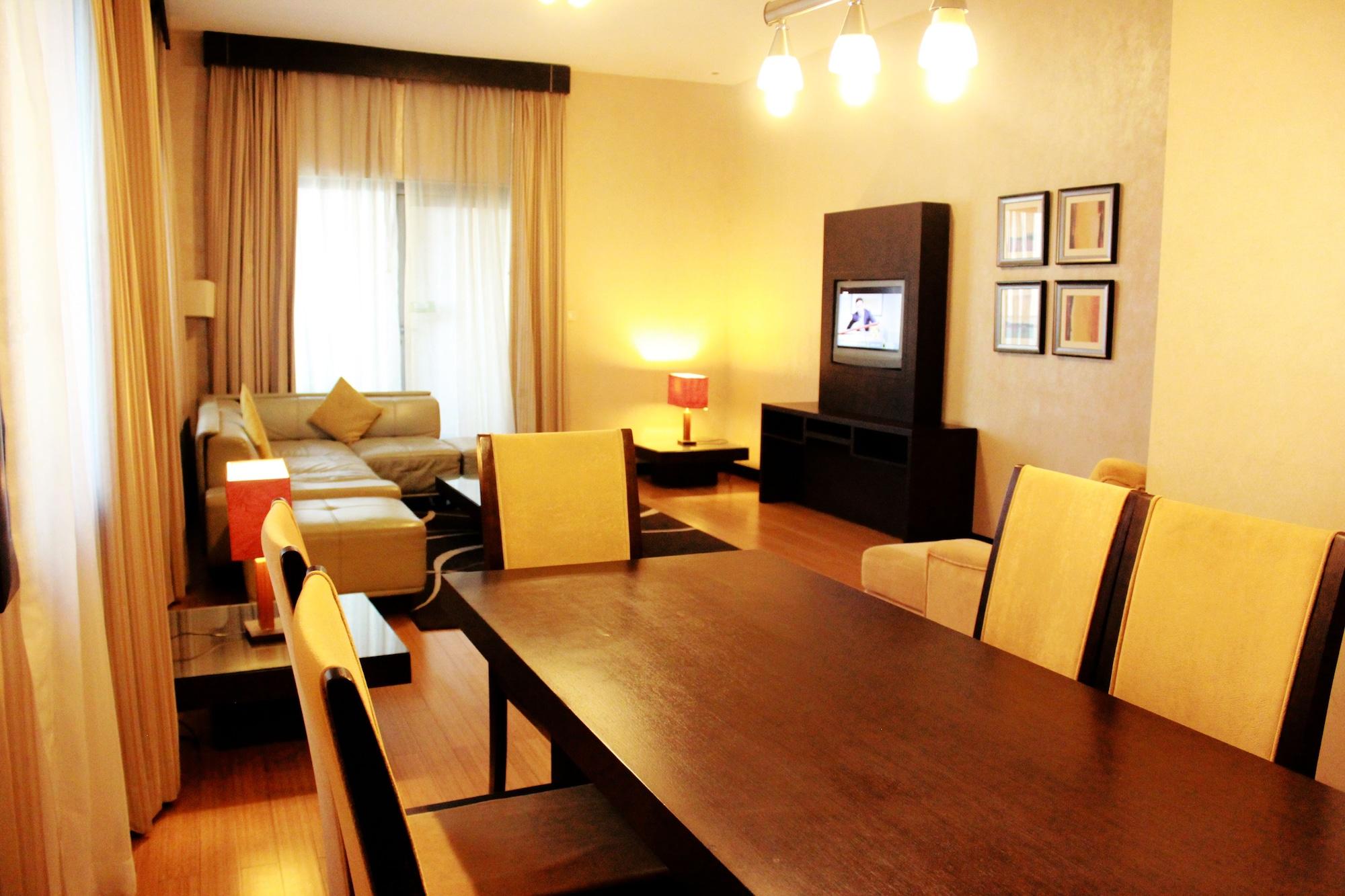 Tulip Creek Hotel Apartments Dubai Dış mekan fotoğraf
