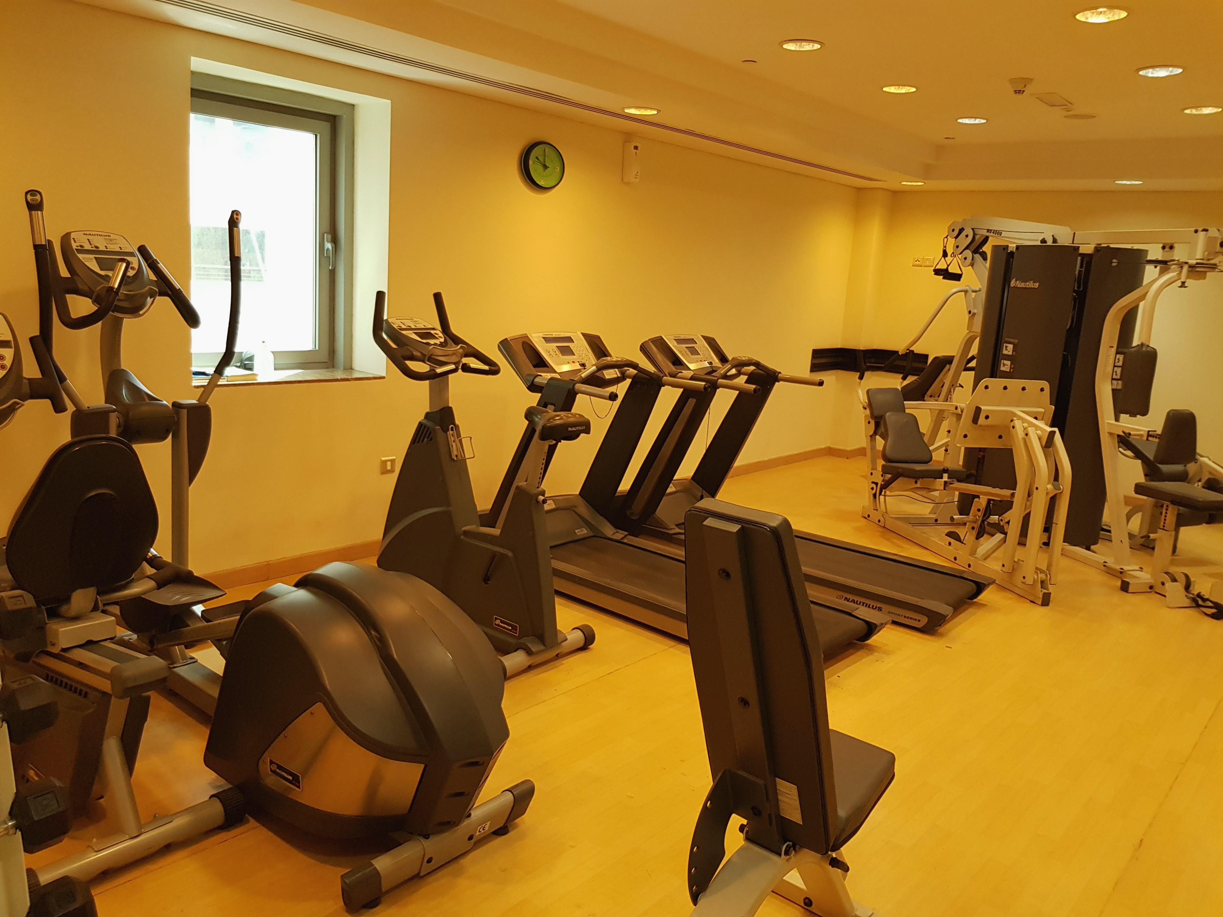 Tulip Creek Hotel Apartments Dubai Dış mekan fotoğraf