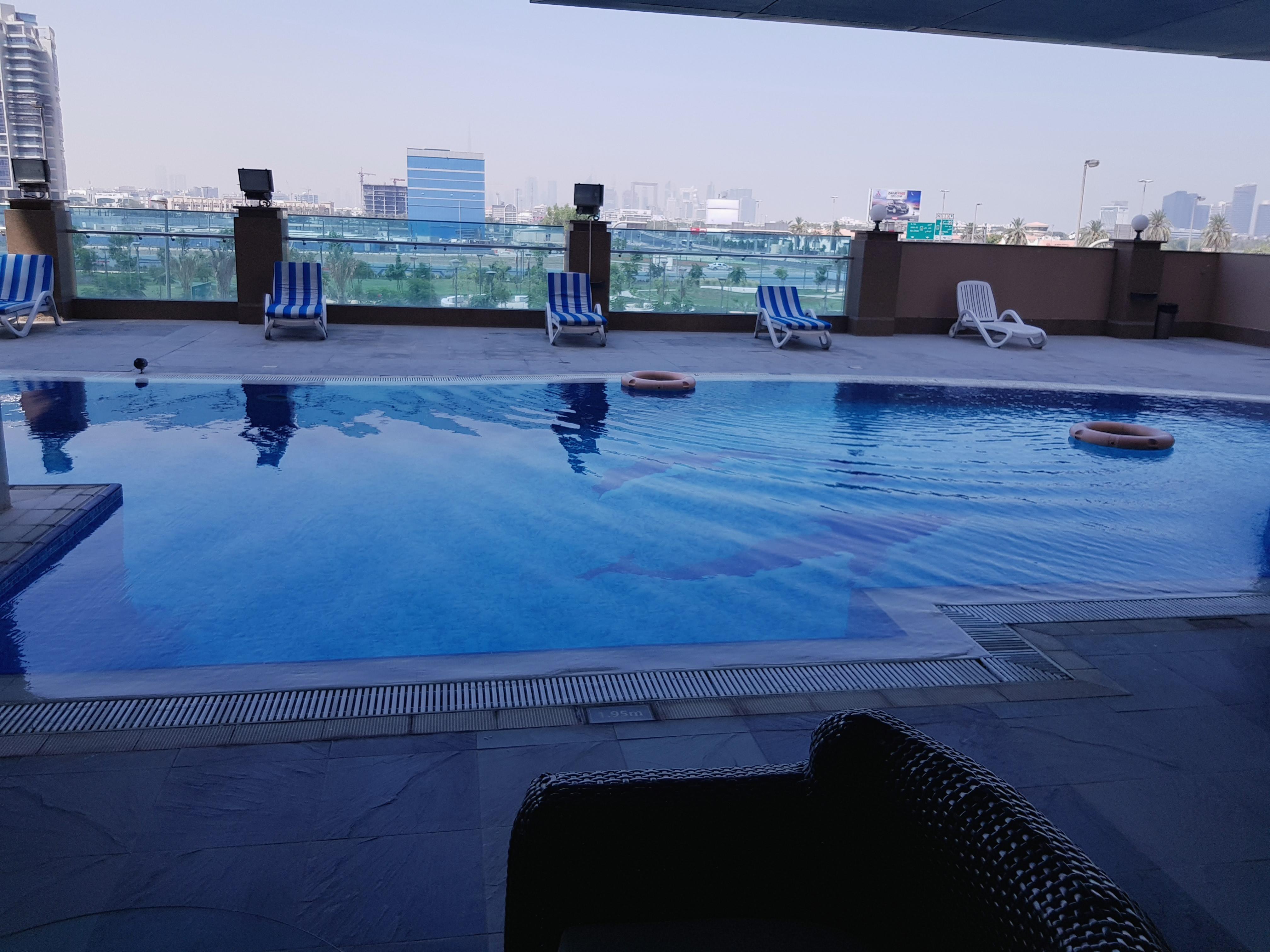 Tulip Creek Hotel Apartments Dubai Dış mekan fotoğraf