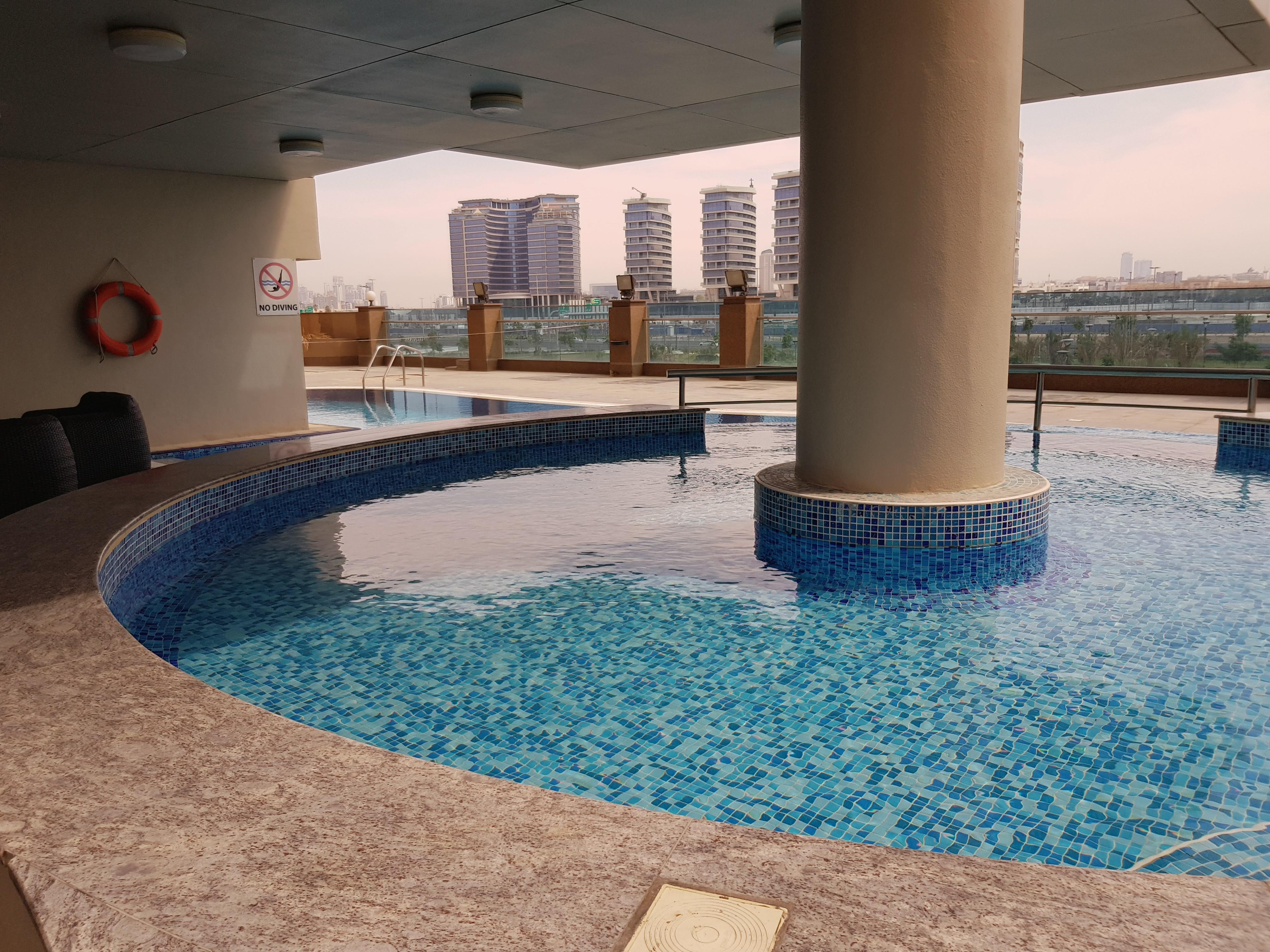 Tulip Creek Hotel Apartments Dubai Dış mekan fotoğraf