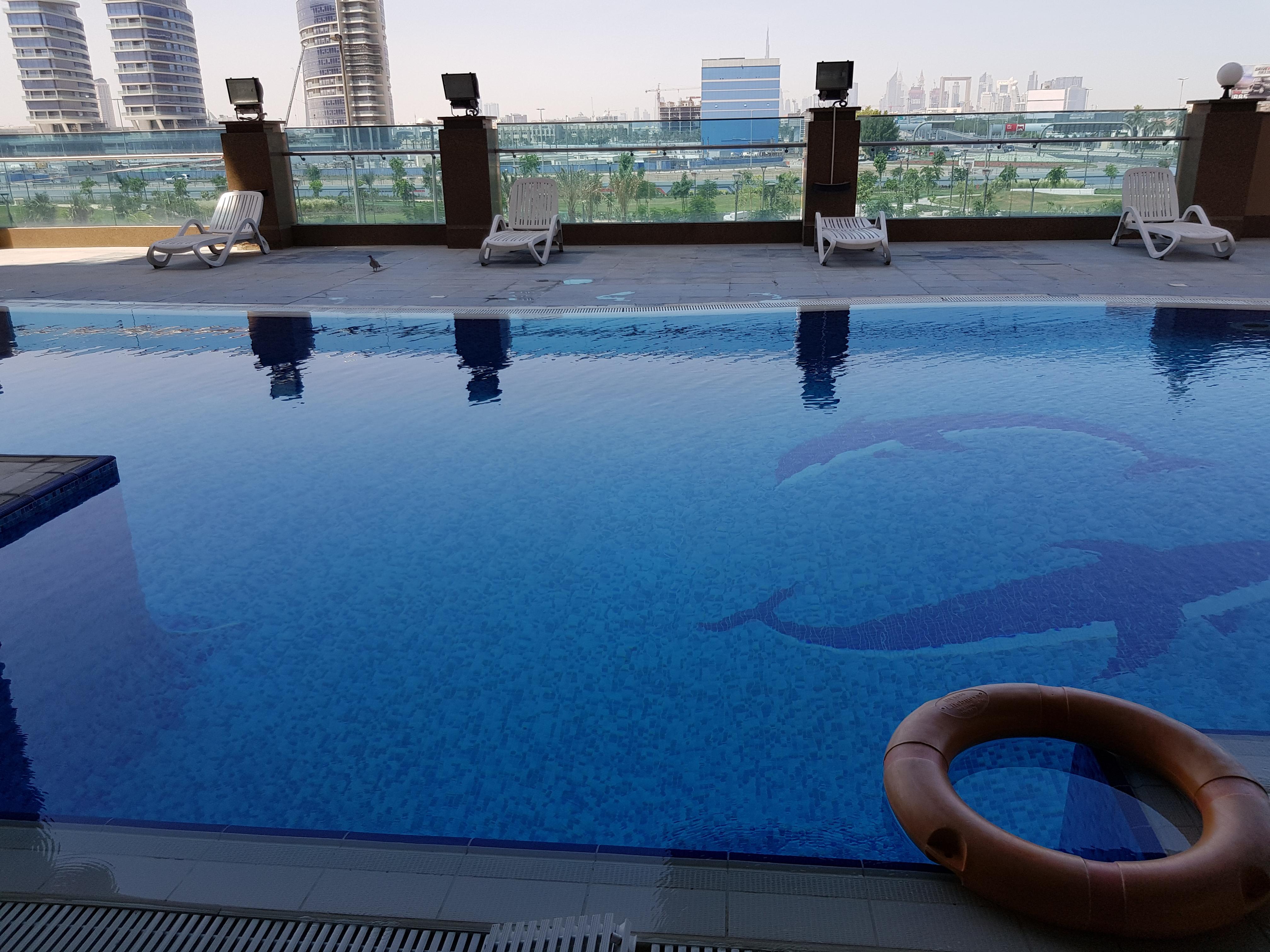Tulip Creek Hotel Apartments Dubai Dış mekan fotoğraf