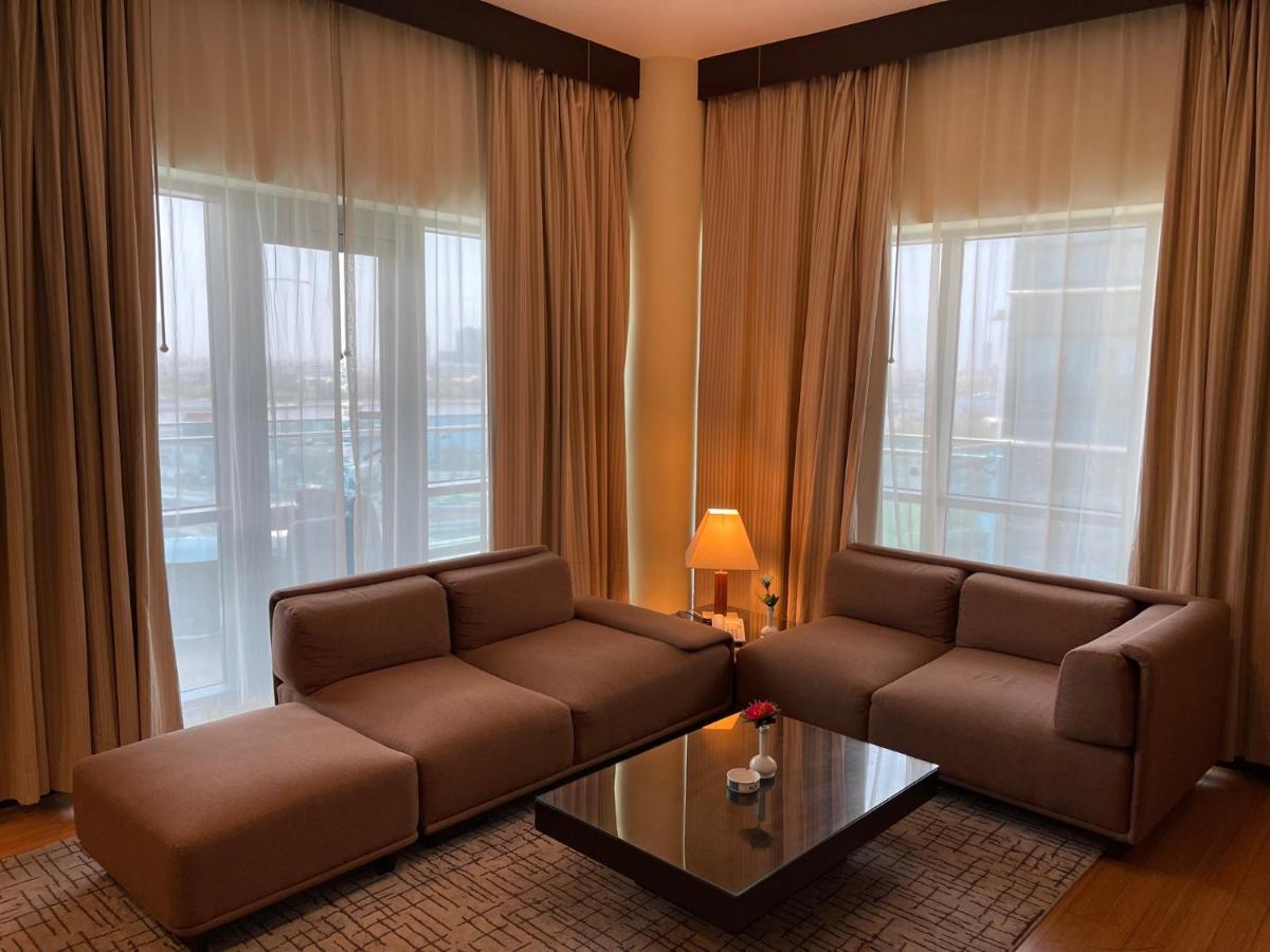 Tulip Creek Hotel Apartments Dubai Dış mekan fotoğraf