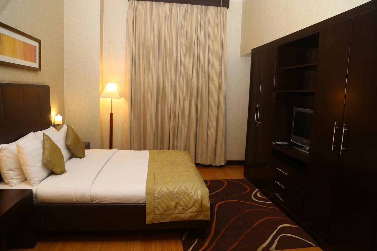 Tulip Creek Hotel Apartments Dubai Dış mekan fotoğraf